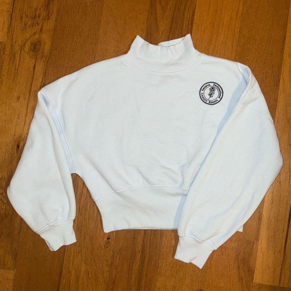 🩵“Wild Fable” Icey Blue Cropped Sweatshirt